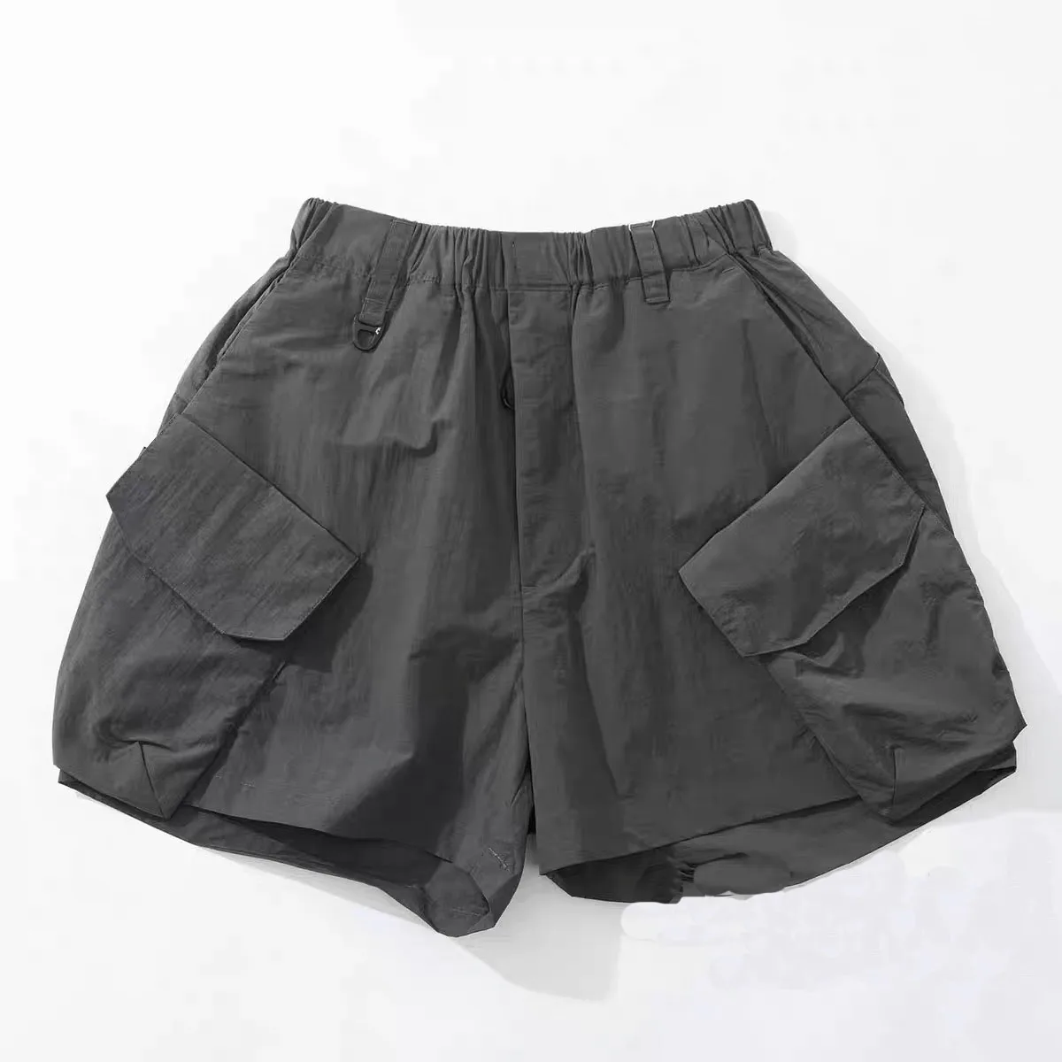 

New Arrival COMFY Functional Waterproof Oblique Pocket Shorts CMF Casual Loose Outdoor Capris 23SS