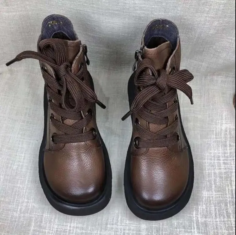 New Women Autumn Handmade Retro Ankle Boots Leather Lace-up Platform Snow Boots Women Winter Boots Warm Short Boots