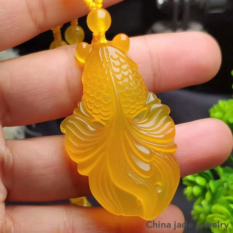 Genuine Natural Ice Jade Goldfish Ciondolo Charms Donna Real Chinese Jades Stone Accessori Gioielli Calcedonio Amuleto Regali