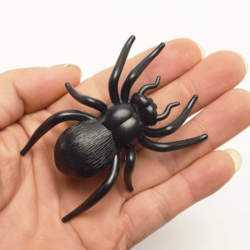 

Creative Funny Electric Vibration Crawling Spider Fake Spider Model Halloween April Fool's Day Prank Prop Kids Tricks Joke Toys