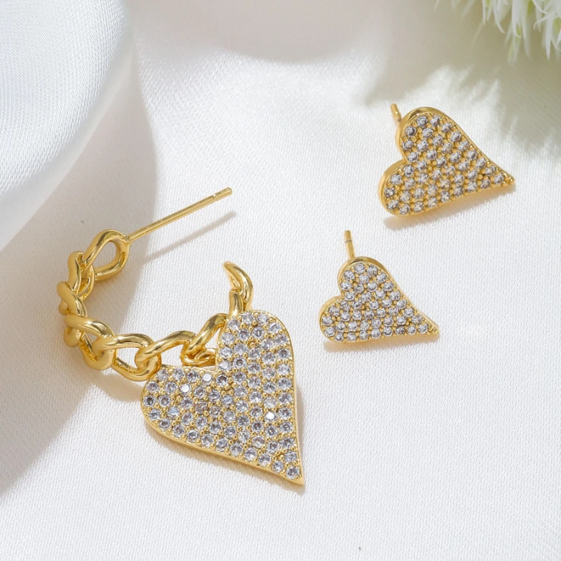 

Korean Fashion Heart Shaped Shiny Silver Pin Earrings 3 Piece Set Chain Love Pendant Women Earrings Jewelry Gifts