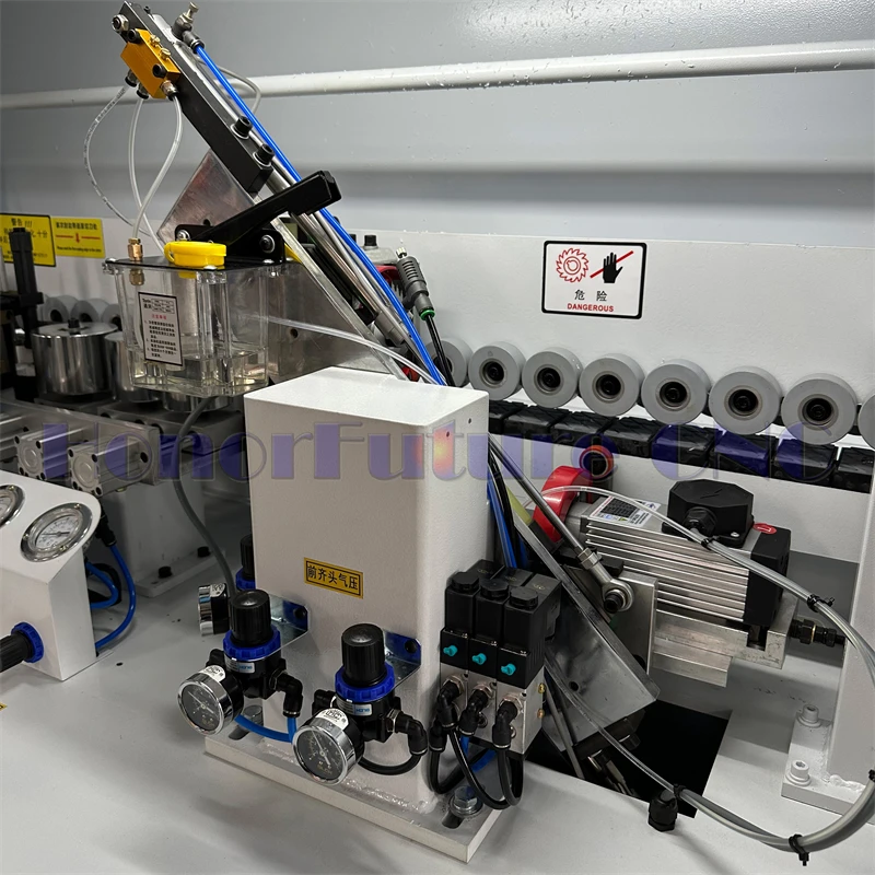 Straight Multi Function Edge Bander 45 Degree Bevel Angle Edge Banding Machine