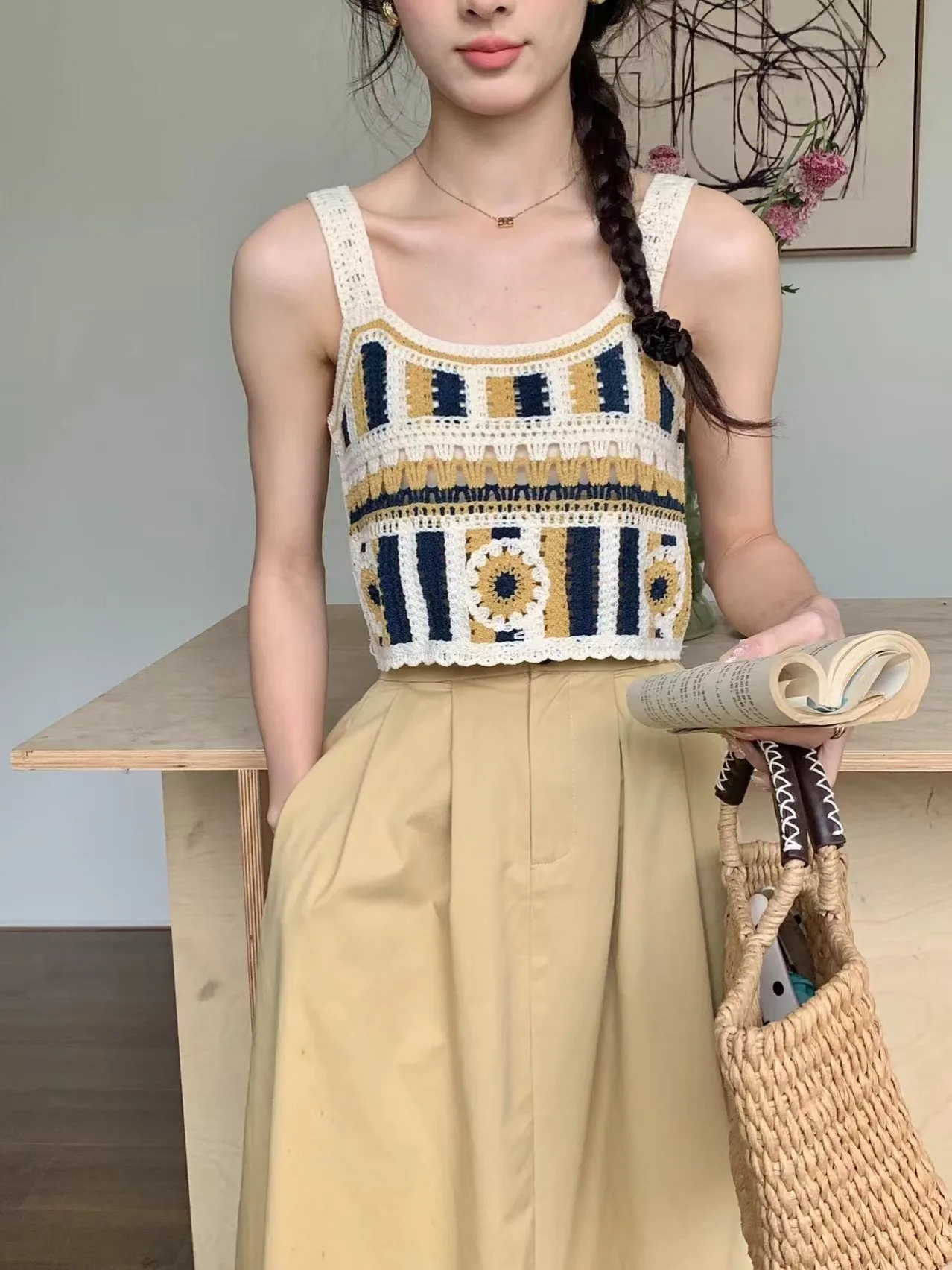 Slide image 305a43a075a24d69b2f26ec2a74ab38d