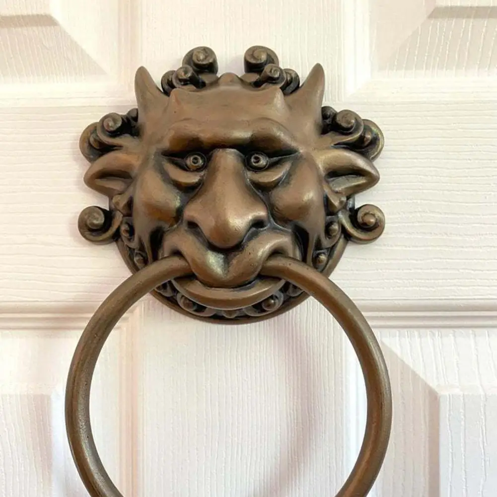 Durable Door Knocker Decorative Practical Large Figurine Classics Gate Knocker