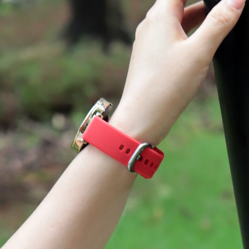 Silicone Watch Strap - Adjustable 18mm/20mm/22mm Watchband Bracelet