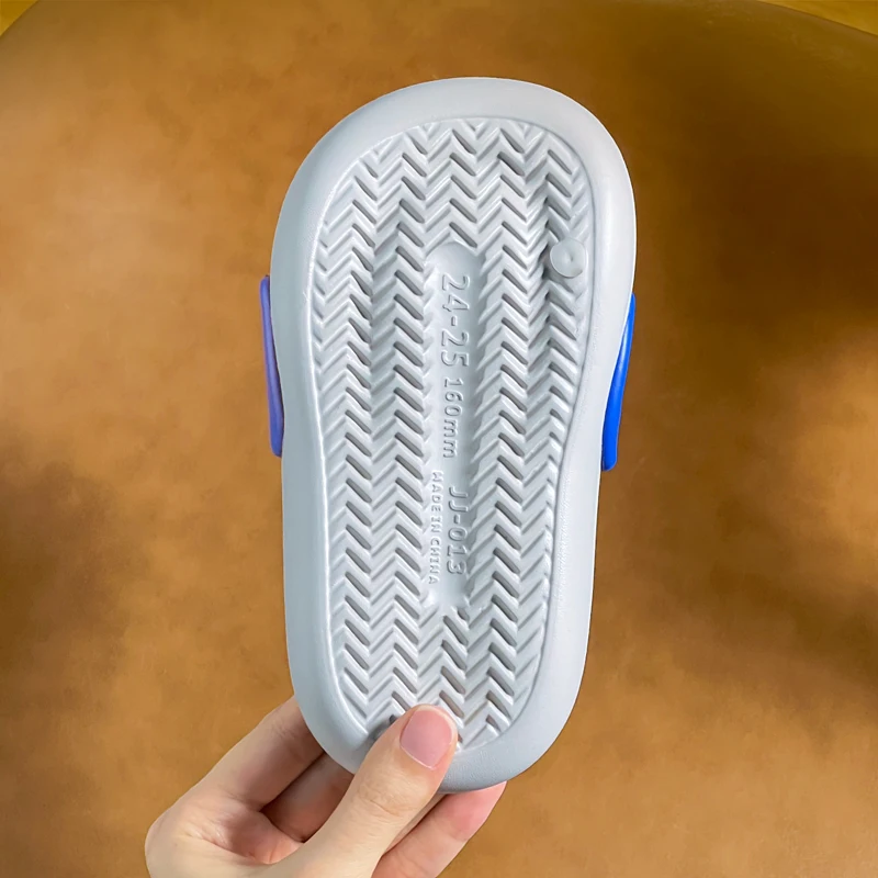 【Best SKU活动价 Guaranteed】 Boys' Toddler Bathroom Indoor Slippers Slides Excavator Charms Soft Sole Non-Slip Kids Sandals Boys and Girls Slippers Footwear.