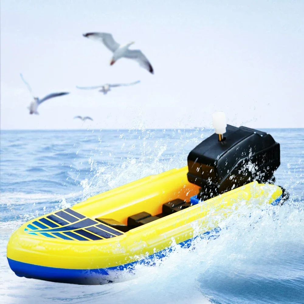 1PCS Speed Boat Clockwork Toys Ship Wind Up Toy Float In Water Kids Toys Classic Bathtub Shower Bath Toy for Children Boys Toys 2