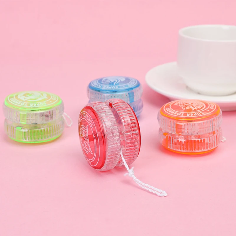 1Pcs Fun Kids Interesting Plastic Ball LED Luminous High Speed Yoyo Colorful Flash Toys Children Favorite Childhood Game Gifts Yoyo Ball