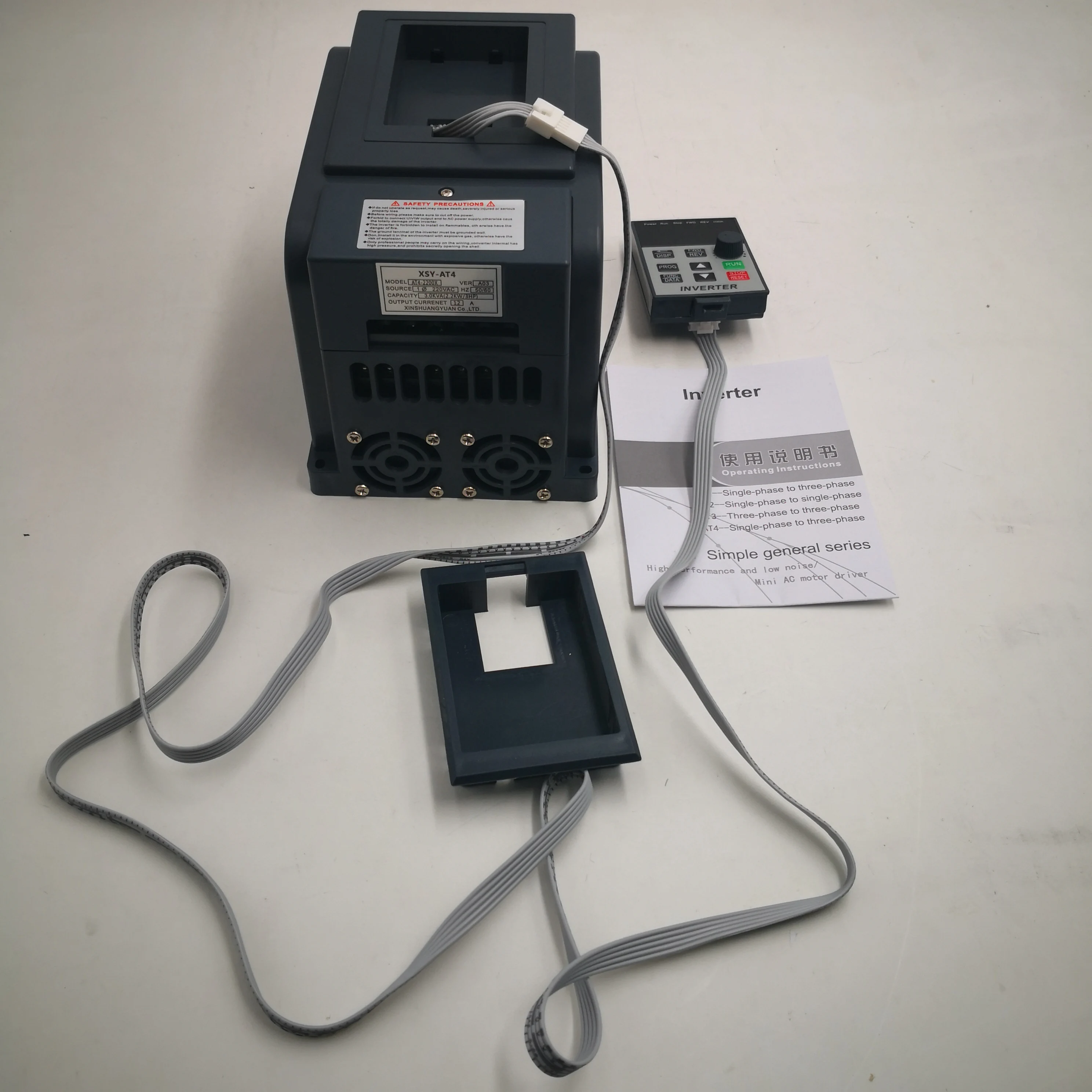 XSY-AT4 단상 입력 및 380- 3 상 출력 주파수 변환기, 구동 주파수 인버터 VFD, 2.2KW(3HP), 220V