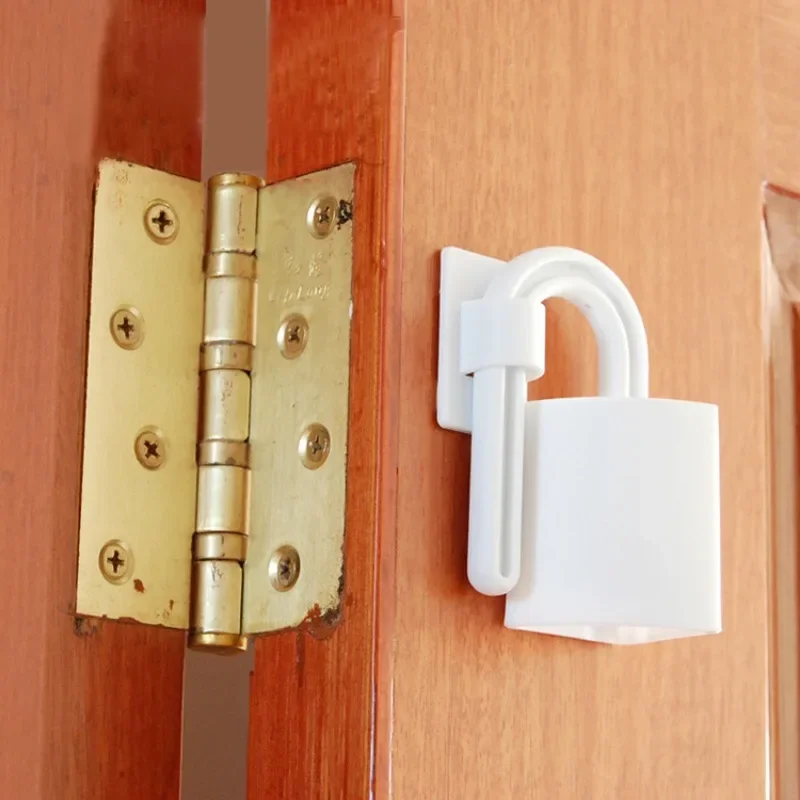 Finger Guard Baby Proofing Child Safety Plastic Door Stoppers Kids Safety Finger Pinch Hinge Guard Protector 2pcs