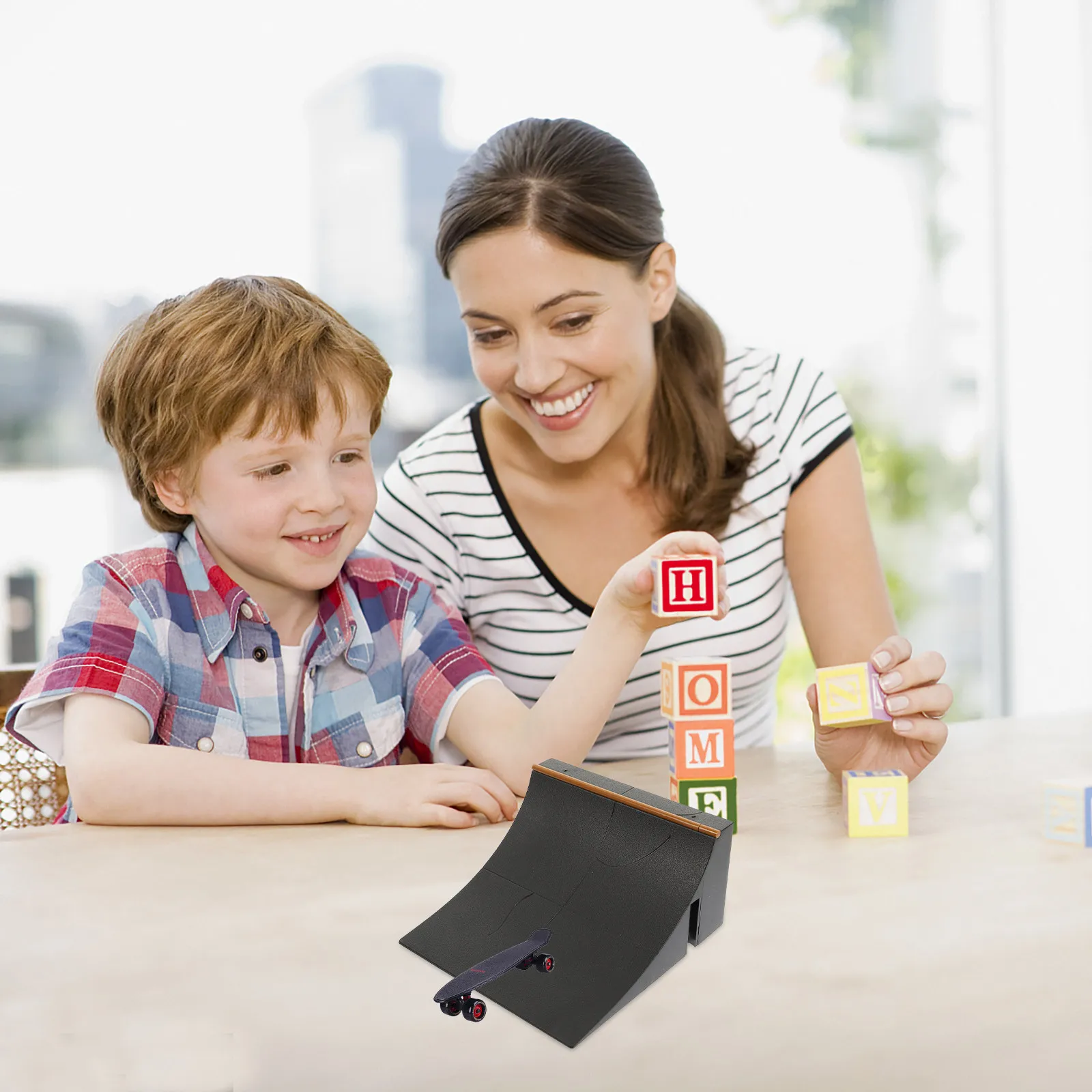 손가락 스케이트보드 플라스틱 램프 부품 어린이용 장애물 코스 정교한 제작 장기 지속성 핑거 스포츠