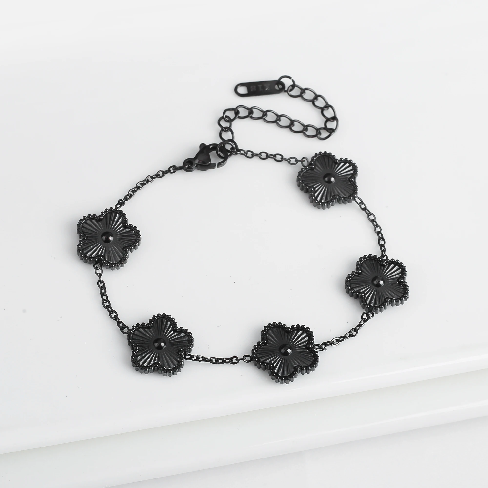 Bracelet 9