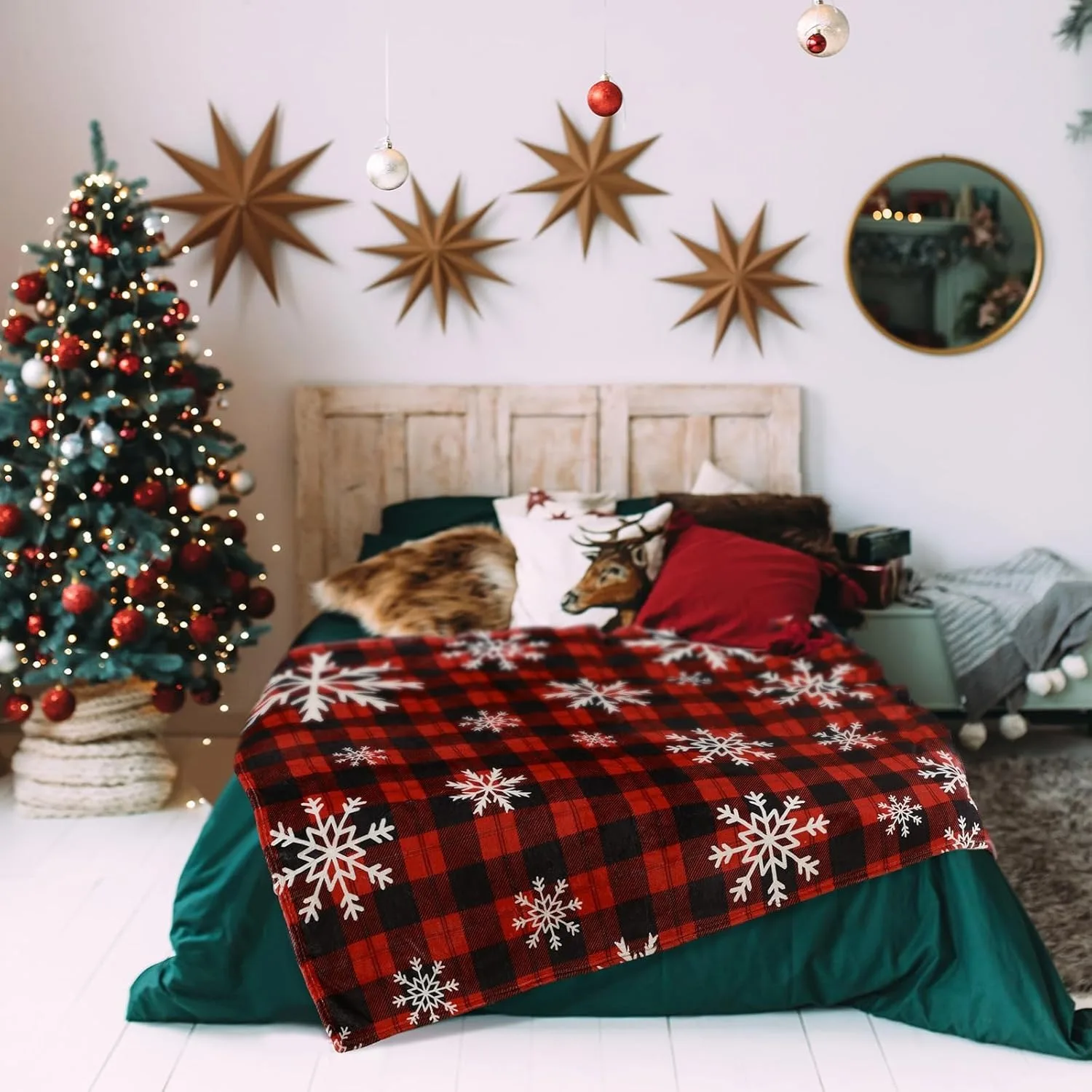 1PC Throw Christmas Red Plaid Flannel Blanket Snowflakes Xmas Holiday Throw Soft Lightweight Decorative Blankets Throws Gifts 6