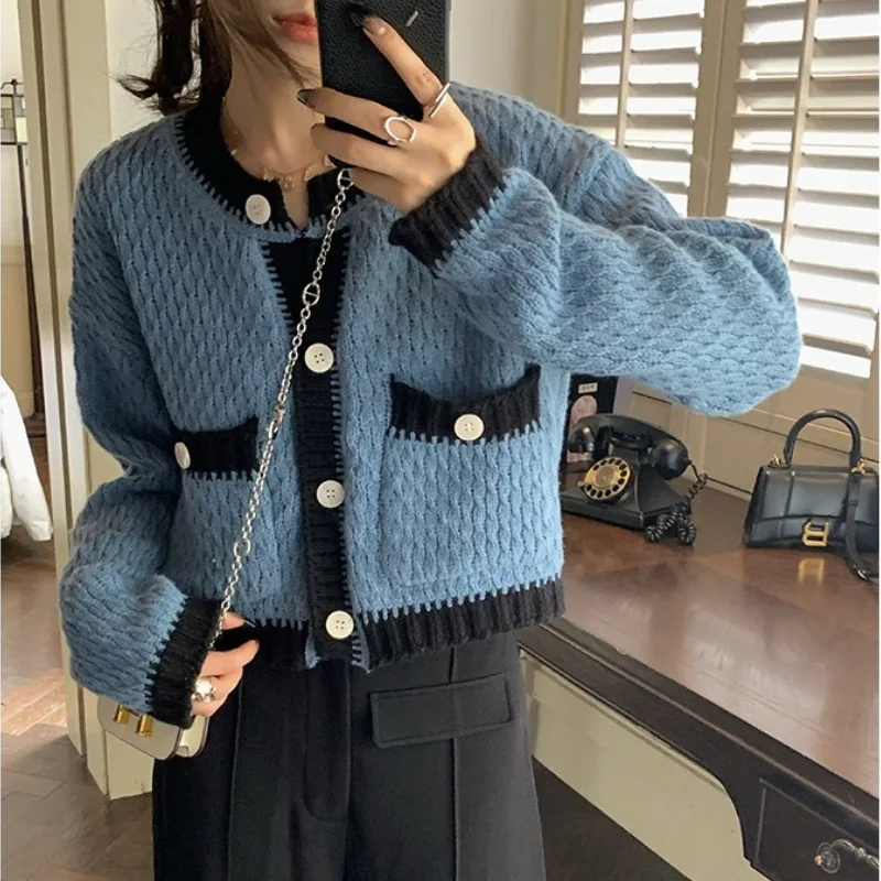 

Женский трикотажный кардиган на пуговицах, с длинным рукавом