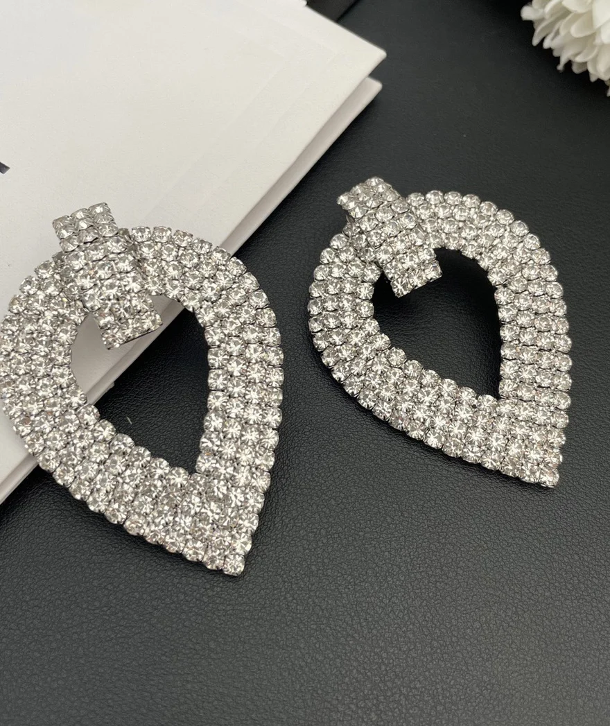 Earrings Temperament Fashion Light Luxurious Heart Geometric Ear Clip For Women Aretes De Mujer Pendientes Boucle D’Oreille