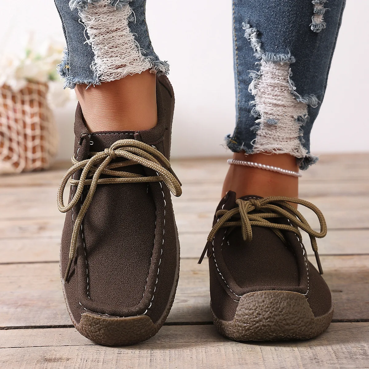 New Arrival Women Casual Shoes 2025 Suede Leather Flats Sneakers Lace Up Moccasins Ladies Shoes Fashion Loafers Plus Size 36-43