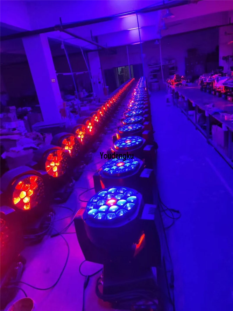 4 pieces with flycase 19*25w Led Bee Eye Moving Head 4IN 1 Stage Wash zoom Movin
