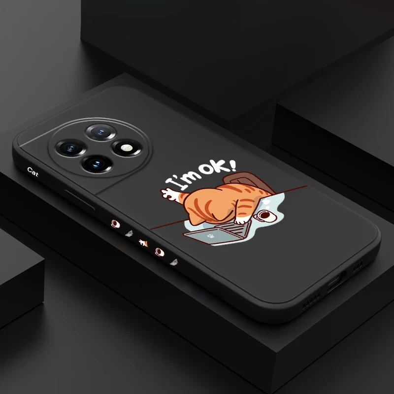 Working Cats Liquid Silicone Phone Case - Durable & Stylish Protection