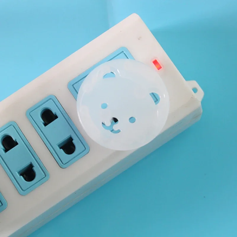10pcs Bear EU Power Socket Electrical Outlet Baby Kids Child Safety Guard Protection Anti Electric Shock Plugs Protector Cover