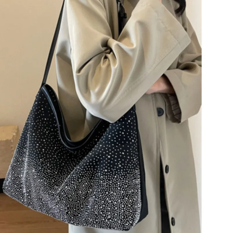 Handheld Shoulder One Bag Large Underarm Capacity Versatile Exquisite Handbag for Woman High-quality Messenger Luxury Crossbody