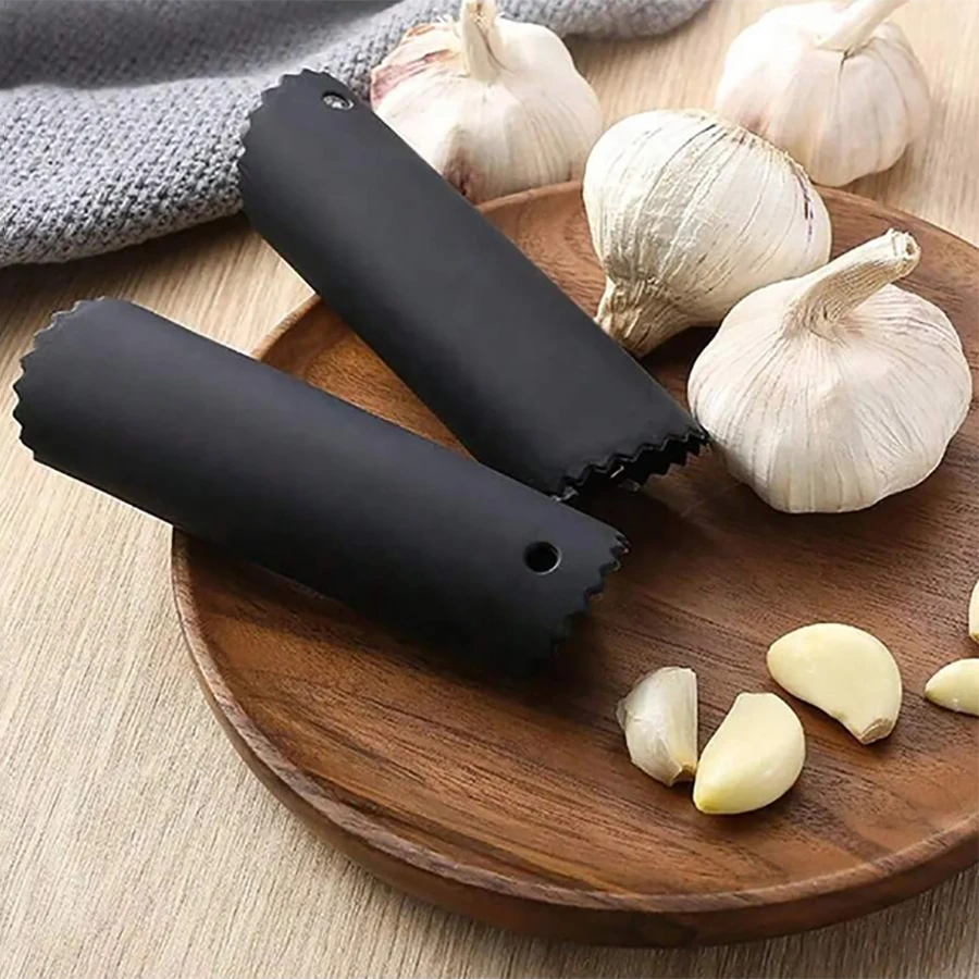 1PC/2PCS household silicone garlic peeler Practical multi-functional garlic peeler tube Creative kitchen garlic peeler gadget Kitchen