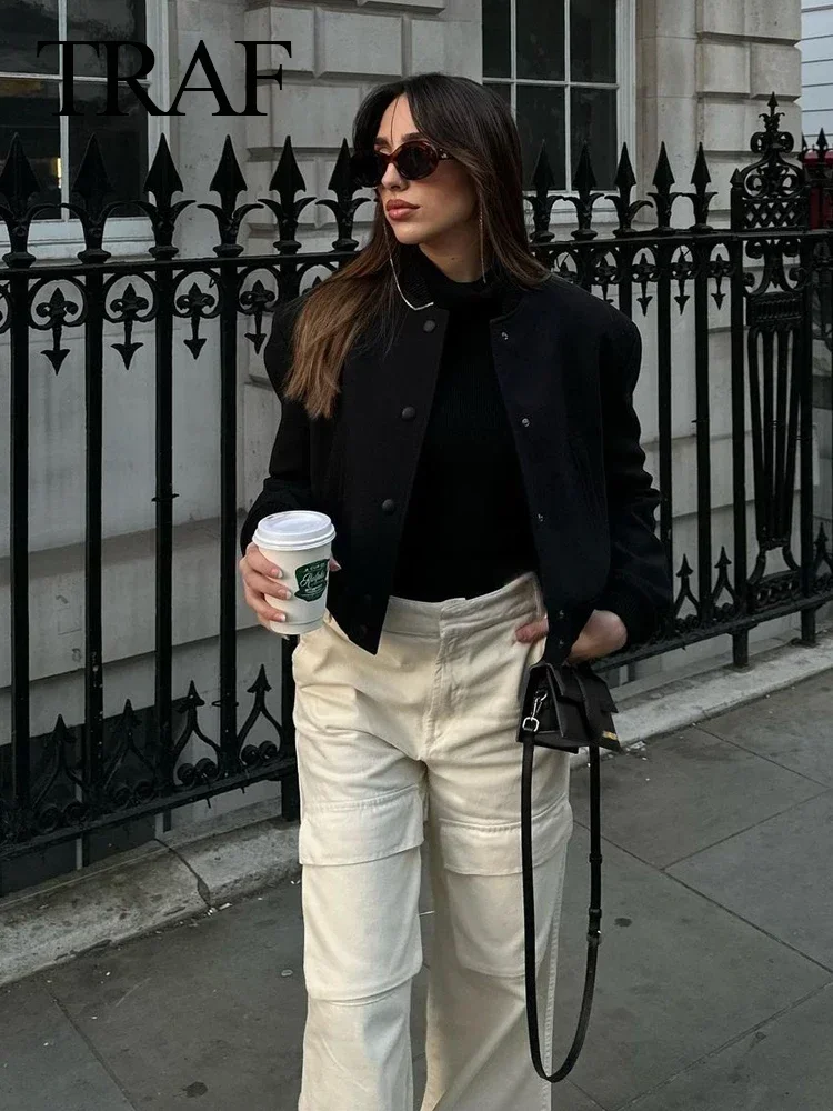 Рисунок 3 - Винтажная однотонная куртка-бомбер с длинным рукавом