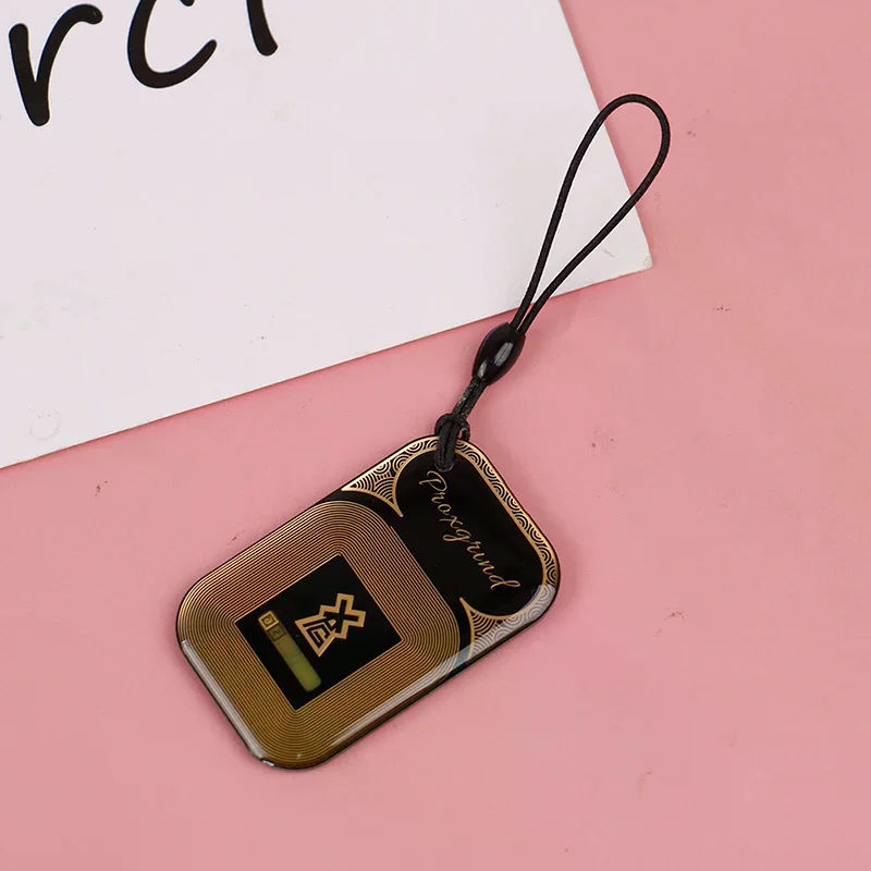 가정 및 전문용으로 Proxgrind에서 제작한 1개의 소형 휴대용 이중 주파수 Rfid 필드 감지기