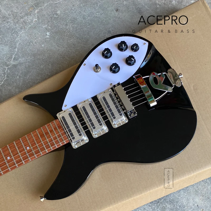 325 エレキギター、R テールピースブリッジ、3 ミニハムバッカー