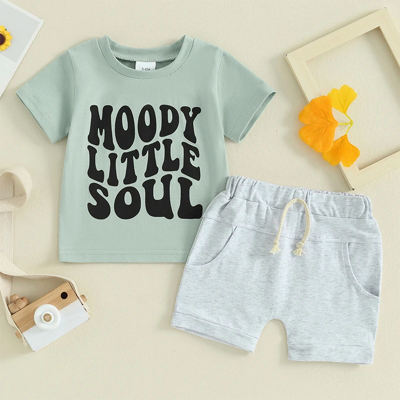 

Комплект одежды для маленьких мальчиков, топ с круглым вырезом и коротким рукавом с буквенным принтом + шорты с эластичным поясом, летняя одежда для малышей
