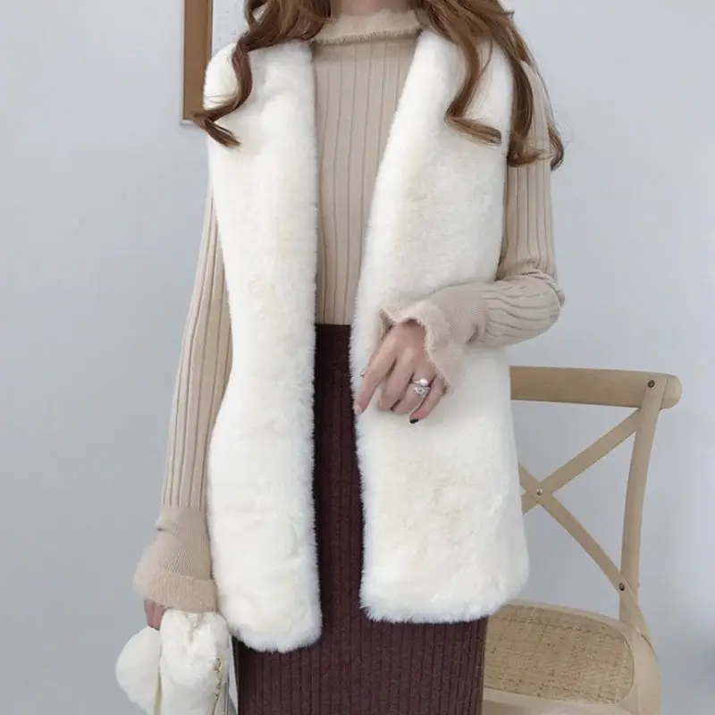 

White Winter Outwear Fur Grass Plush Wool Girl Waistcoat Loose Over Coat Vest Sleeveless Cloth Top Clothes Underwaist for Women