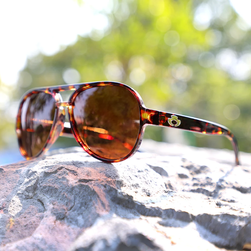 블루 오터 패션 레트로 편광 선글라스 28g 경량 UV400 보호 남성 여성 운전 낚시 여행 선글라스 BT04