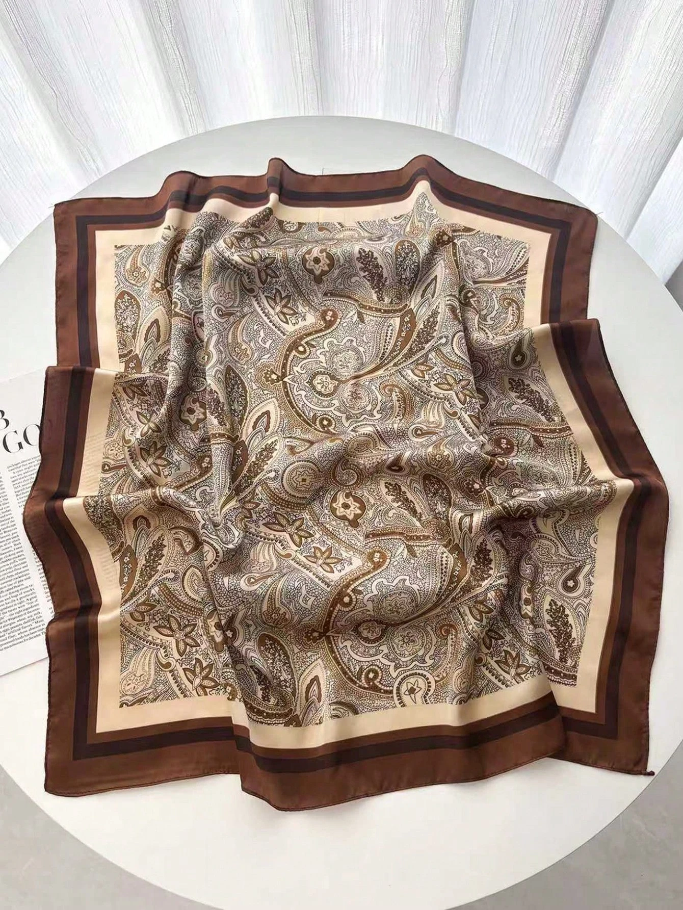 Luxuriöser Seidenschal für Damen, quadratisches Satin-Bandana mit Paisley-Muster, weicher Schal, Hijab, Foulard, Kopftuch 2026 – Detail 5