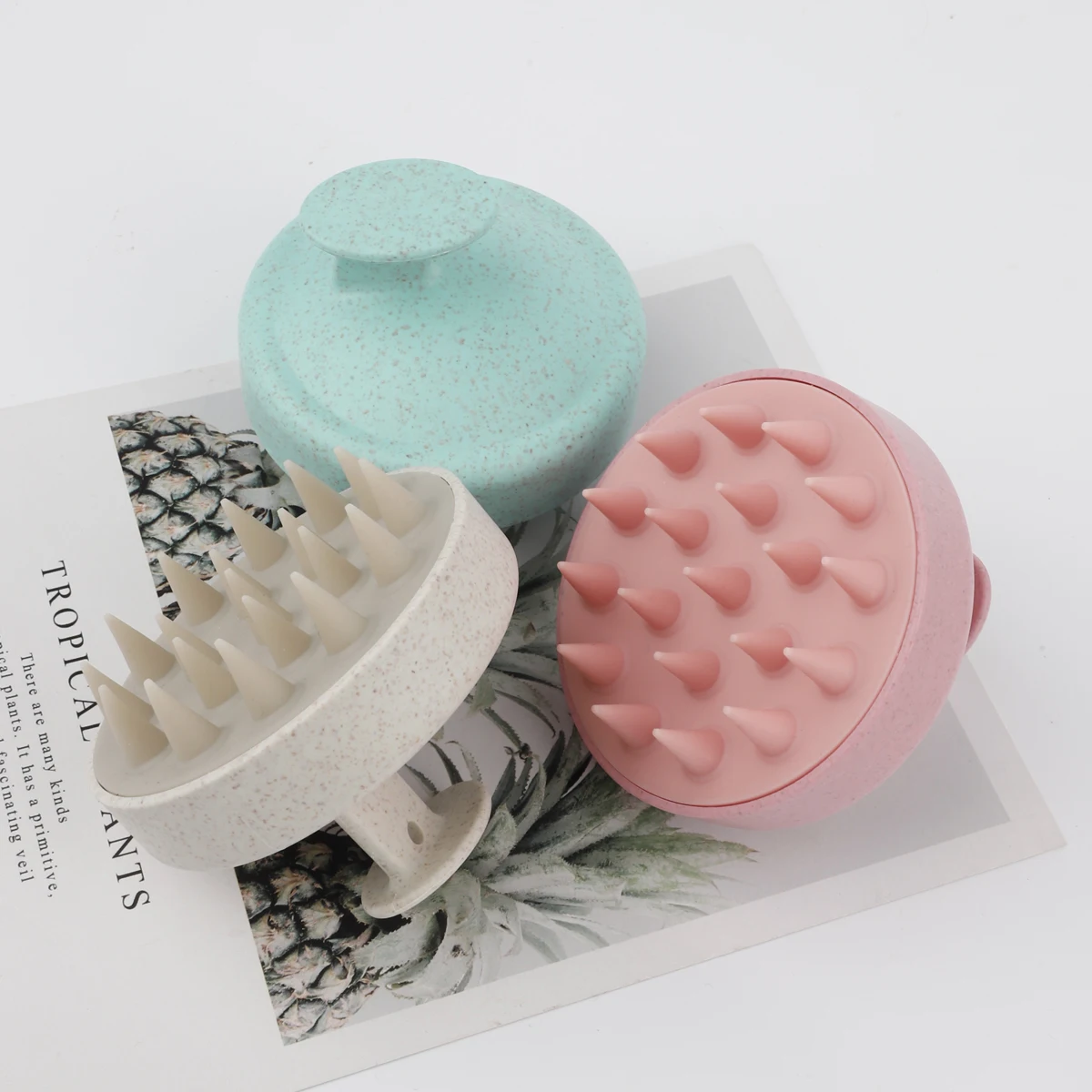 Scalp Massage Comb 1pc ilicone Shampoo Brush Head Scalp Massage Comb Hair Washing Comb Body Massage Brush Bath Shower Salon Hairdressing Tool
