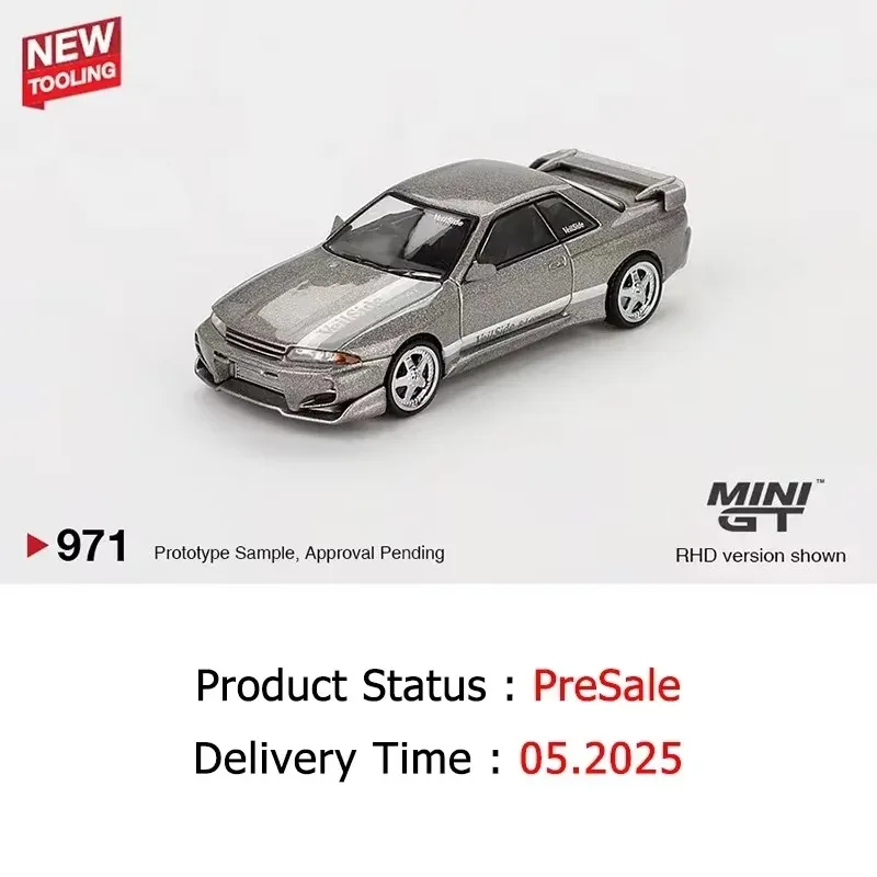 MINIGT In Stock 985 1:64 Nissan Z VeilSide FFZ400 Gold Chrome