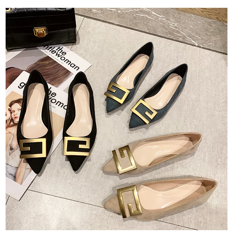 Flat Shoes for Women 2023 New Autumn Spring Pointed Toe Black Metal Buckle Retro Ladies Shoes Loafers Large Size 43 44 45 46
