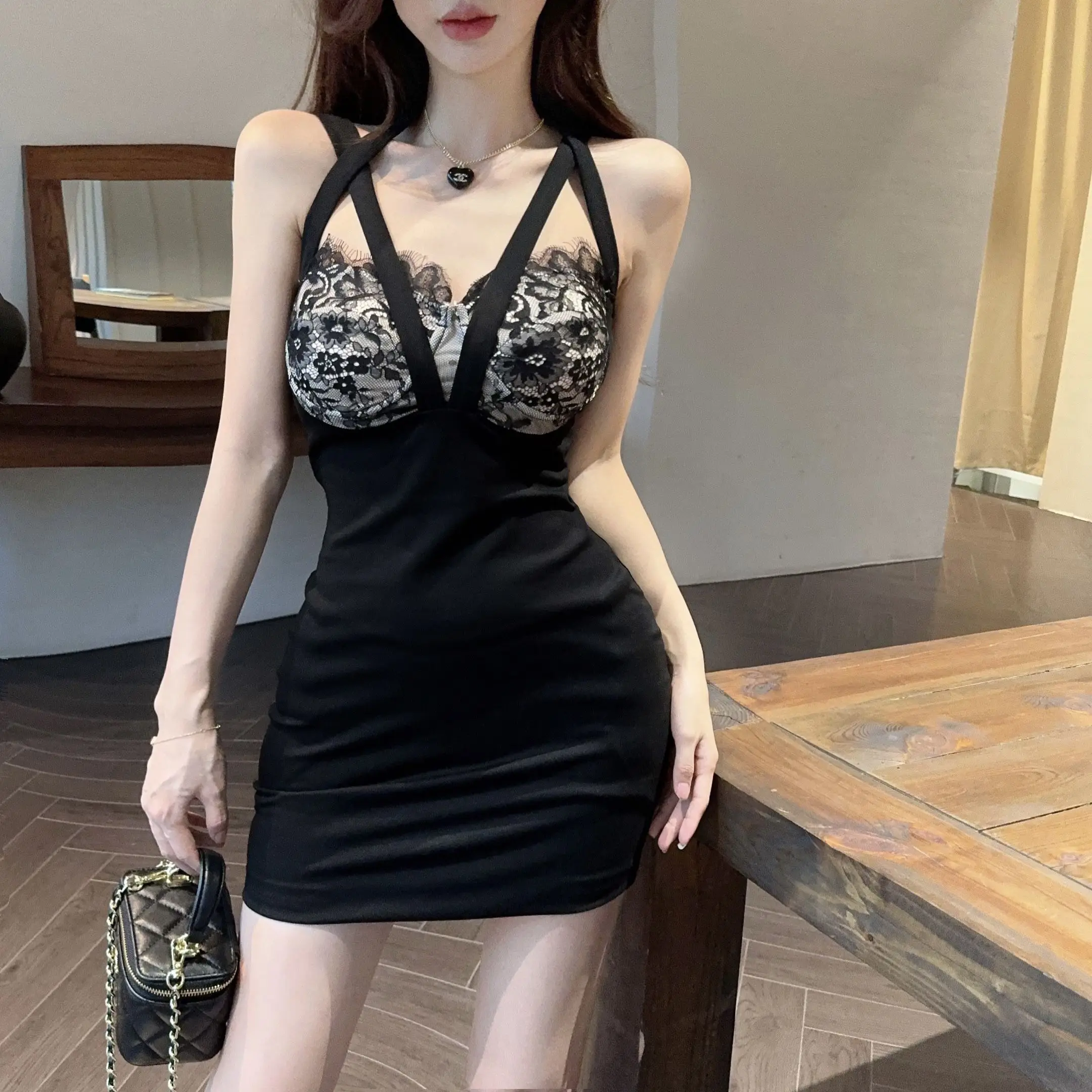 Dresses 2024 Spring New Lace Splicing Slim Collect One'S Pockets And Buttocks Imperial Sexy High Split Spice Girl Slim Dresses