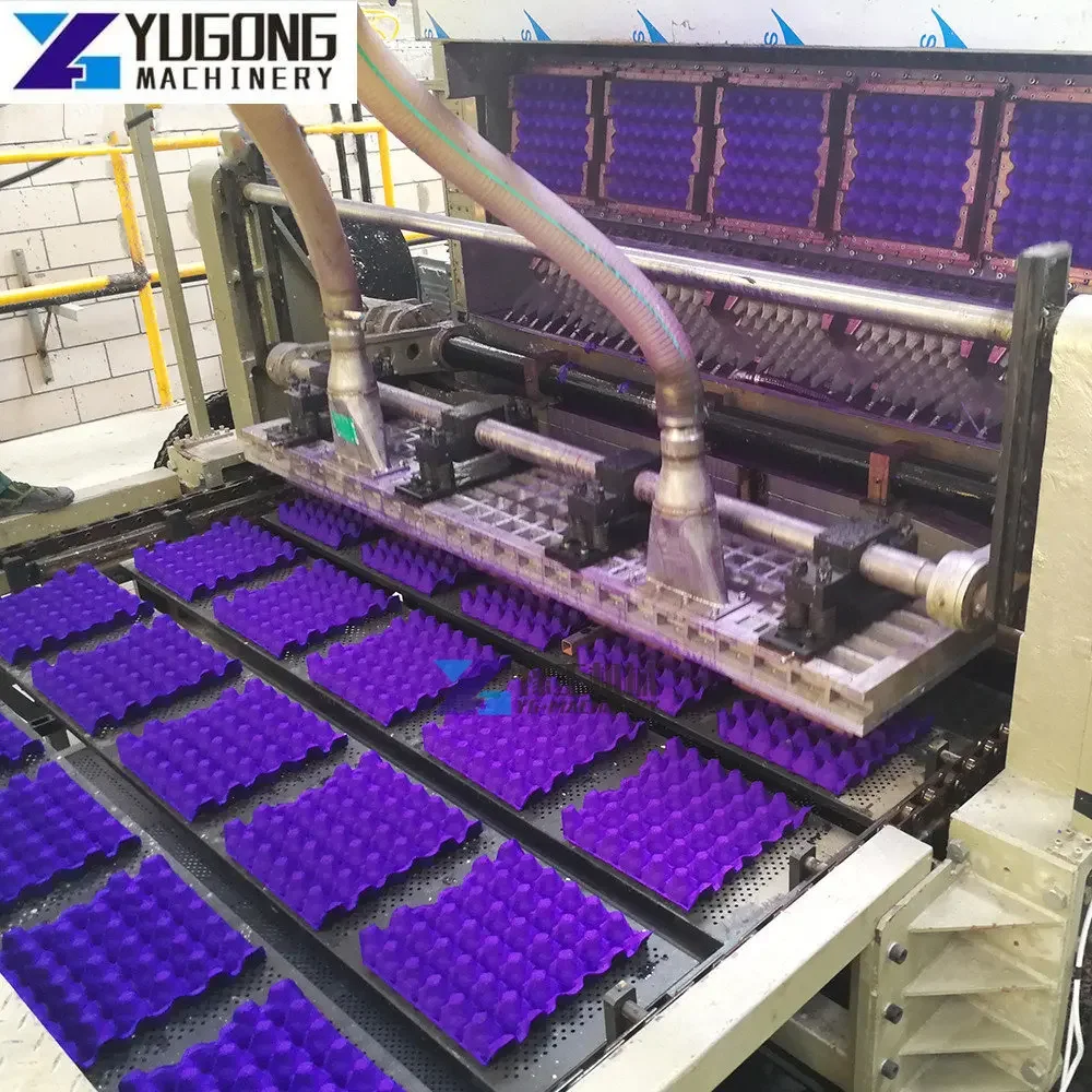 Рисунок 3 - Старая картонная коробка для отходов