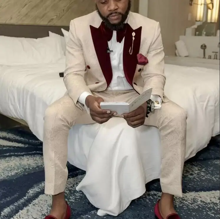 

Свадебные смокинги цвета шампанского, Официальный мужской костюм, облегающие мужские костюмы бордового цвета с воротником, наряд для жениха, блейзер для свадьбы, выпускного (пиджак + брюки