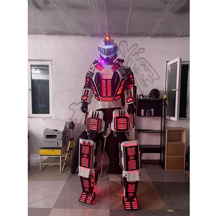 SELECTMAN ROBOT 赤/黒 SELECTMAN ROBOT 赤/黒 照明付きの機械式ロボット、明るい、2.5 m