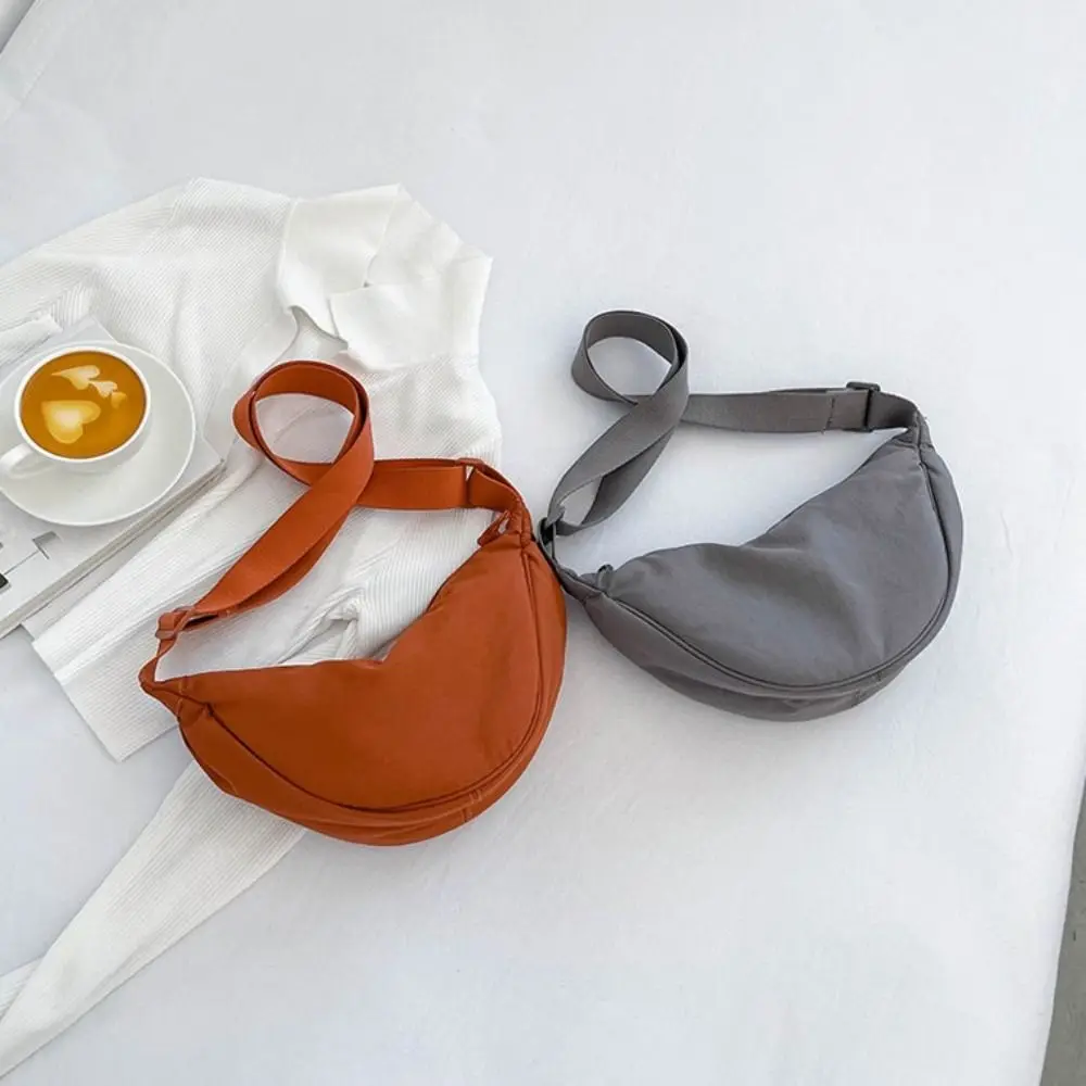 Borsa a tracolla Hobos in nylon alla moda Borsa sotto le ascelle Borsa a mezzaluna Borsa a tracolla singola di grande capacità stile coreano unisex - immagine 3