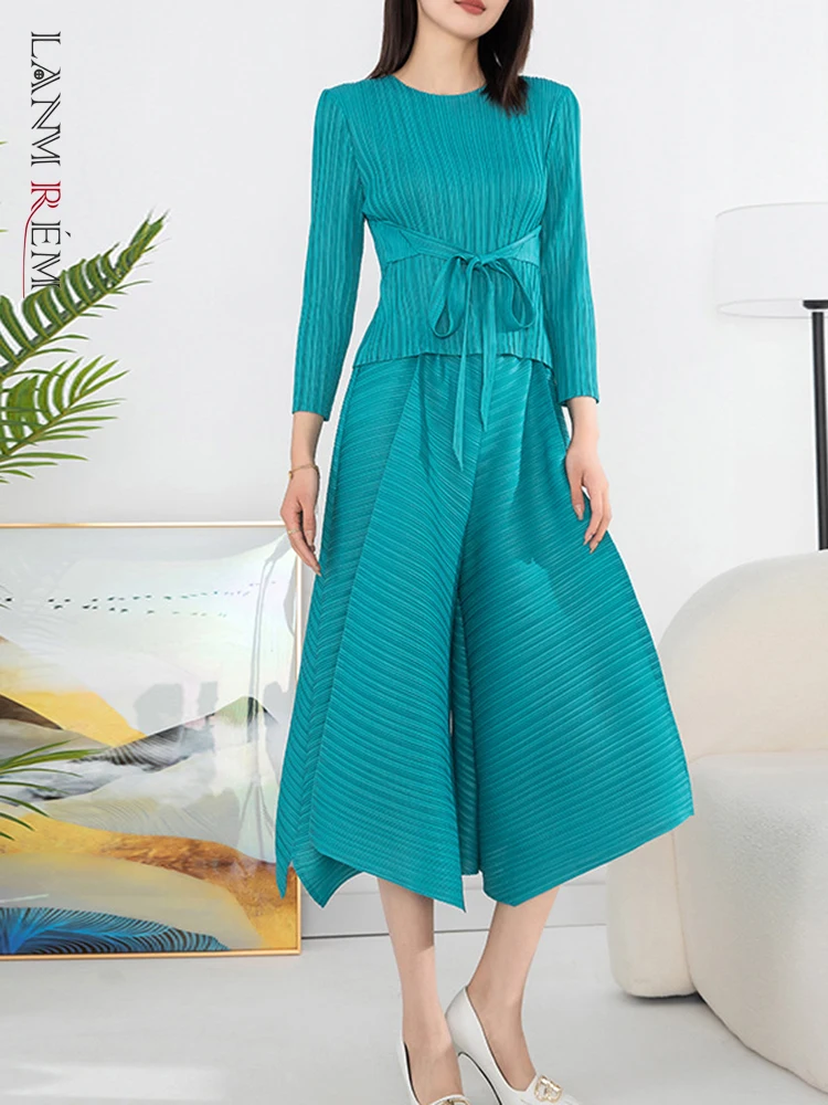 

LANMREM High End Pleated 2 Pieces Set For Women Round Neck Long Sleeves Belt Tops High Waist Wide Leg Trousers 2023 New 2YA2694