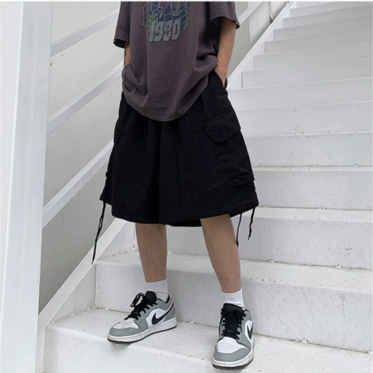 Fashion Korean large pocket workwear straight shorts men summer y2k street hip hop trendy brand solid color casual loose pants