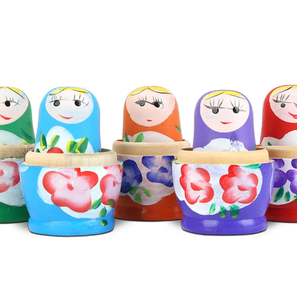 Рисунок 2 - русские куклы-матрешки из липы