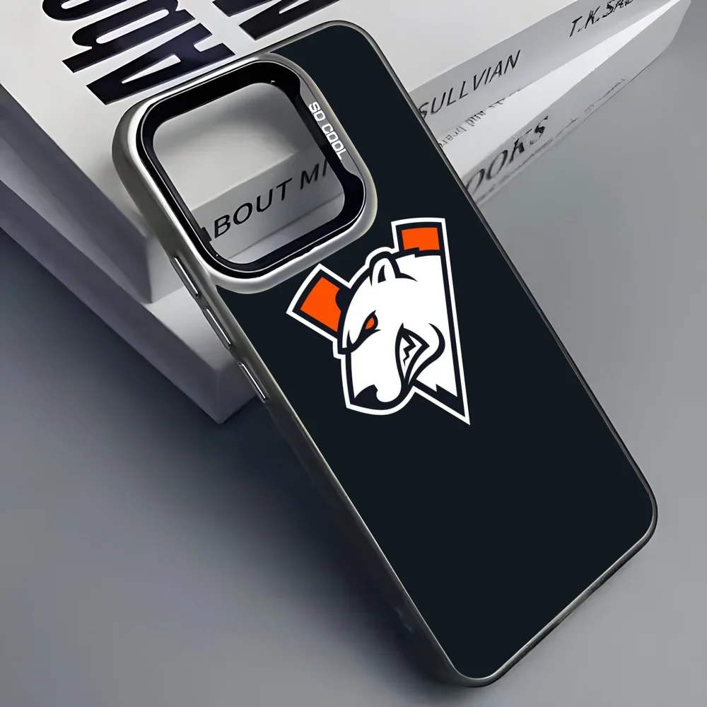 C-CSGO Team G2 F-Faze Spirit Handyhülle für iPhone 16 13 15 14 12 11 Pro Max Grau Schwarz Matt Laser Metallic Aurora Funda – Detail 10