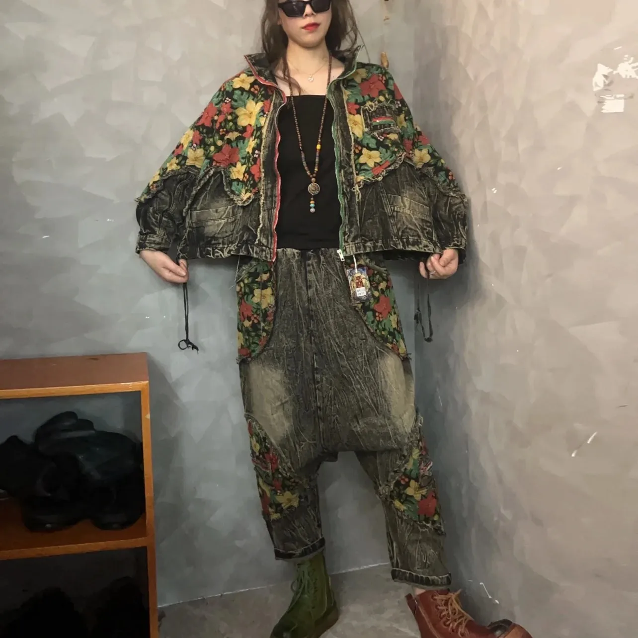 

Personalized Trendy Worn-out Patchwork Woolen Denim Fashion Matching Set Women 2024 Spring Autumn Jacket + Pant LX429S