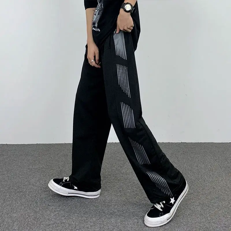 Preppy Style Student Loose Side Striped Printed High Street Wide Leg Sports Pants Men Elastic Waist Pockets Straight Trousers