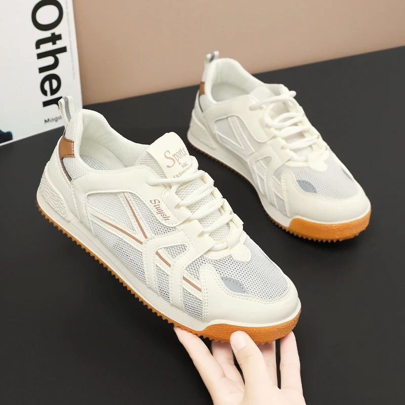 Large Size Summer Women's Sneaker Hollowed Out Lightweight Comfortable Breathable Running Shoes Casual Sports Shoes Mesh Shoes