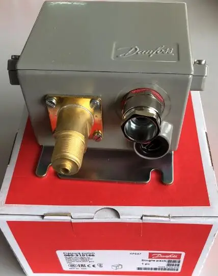 

Датчик давления Danfoss KPS31 060-3110,0 ~ бар, G1/4
