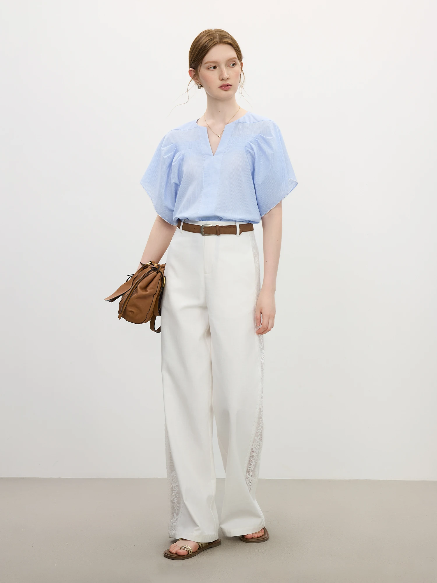 FSLE 2025�� ���� ���� ��ư ����� ����콺 - �ؽ�ó �� ������ ������ �� ����Ʈ���� ���ǽ����� ž