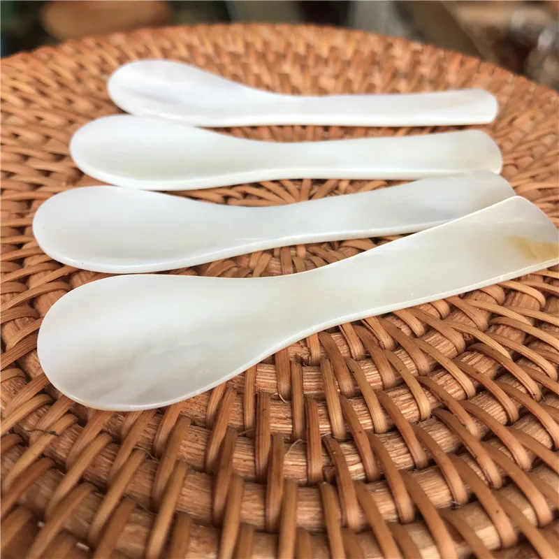 https://ae01.alicdn.com/kf/S8d94270022944d21b7dd1fa60675df9d1/7cm-Mother-of-pearl-Shell-Spoon-Creative-Caviar-Mini-Spoon-Handmade-Shell-Spoon-Kitchen-Items-All.jpg